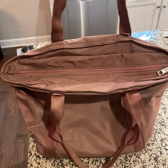 Lululemon Work/Gym Bag - Picture 4 of 6